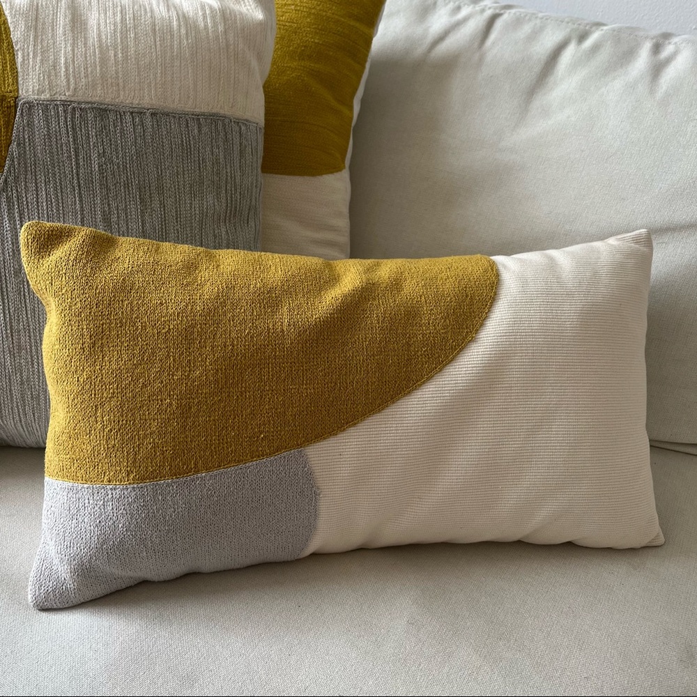 West elm throw pillow